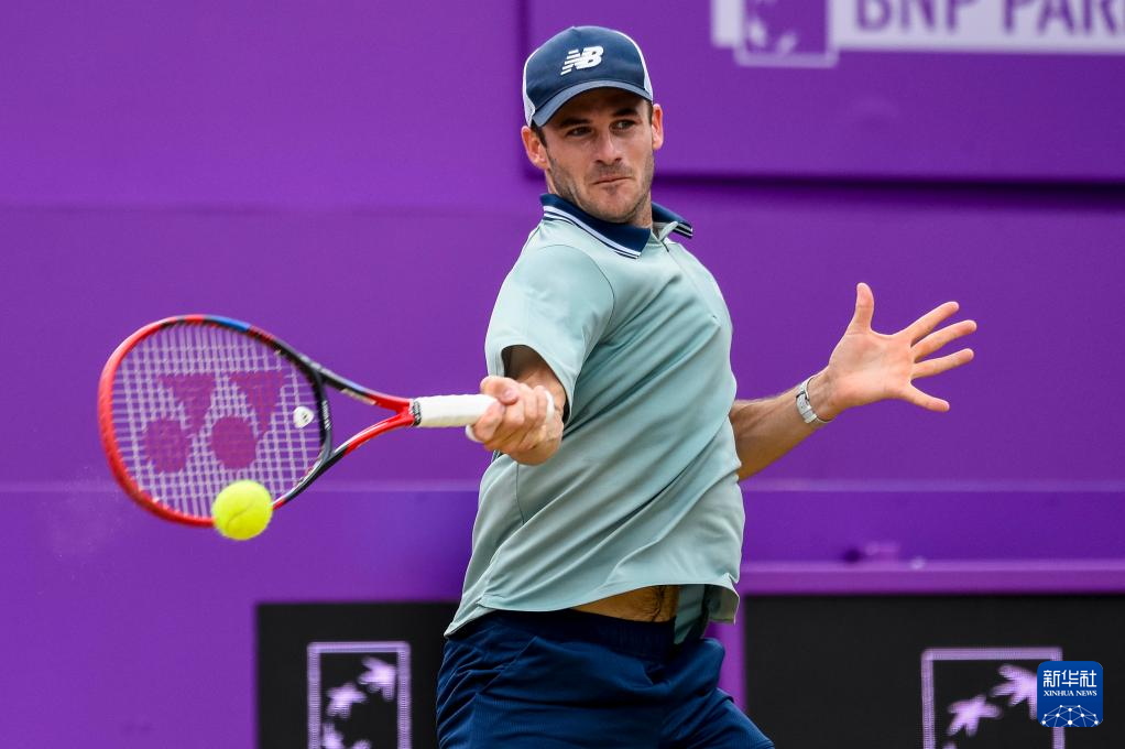 在青少年时 在青少年时